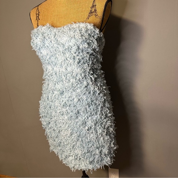 **NWT** Extro & Vert Faux Feather Mini Dress - Picture 7 of 15